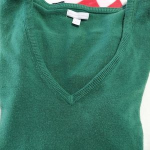 New York & Company Green V-Neck Sweater